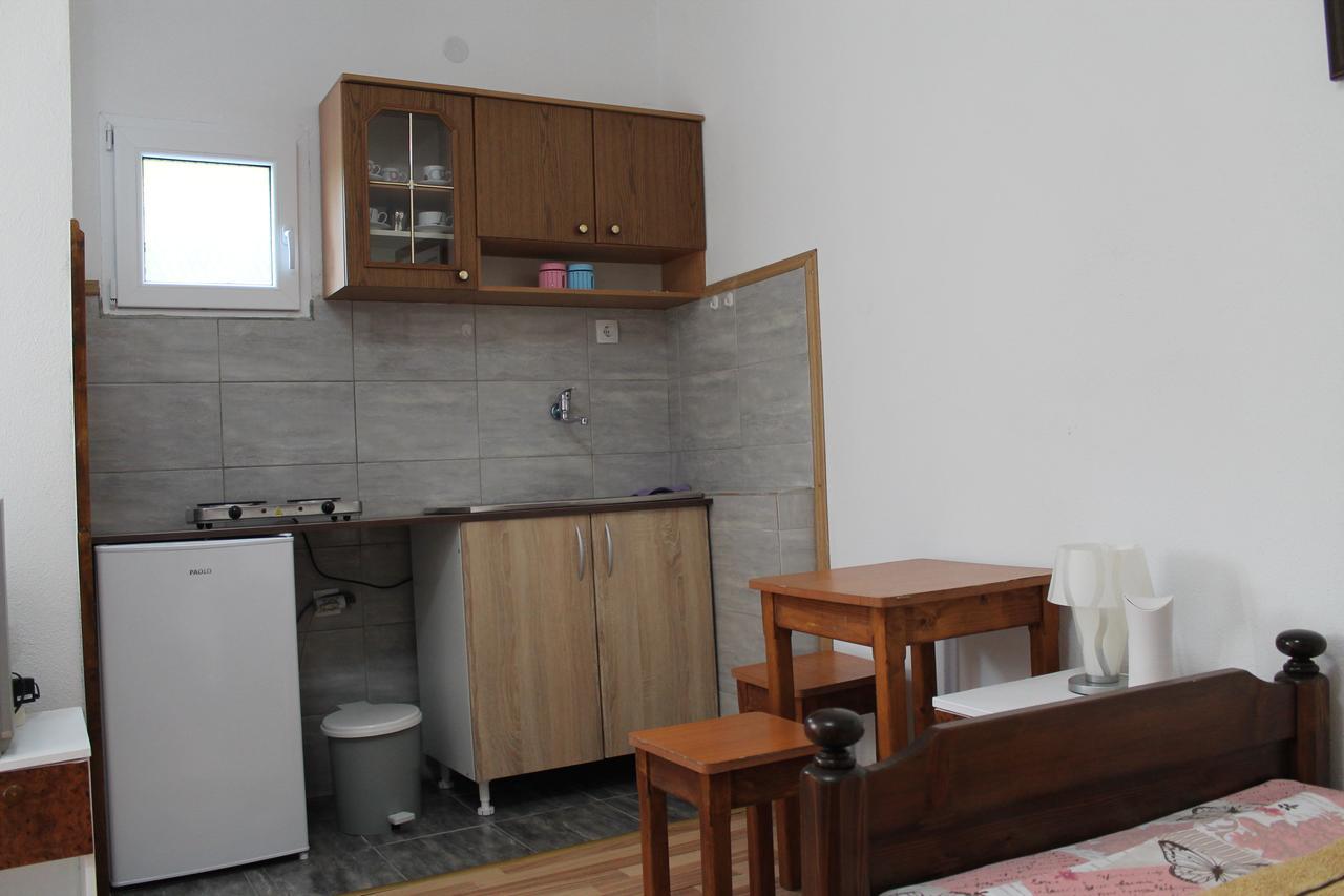 Olja Apartments Virpazar Esterno foto